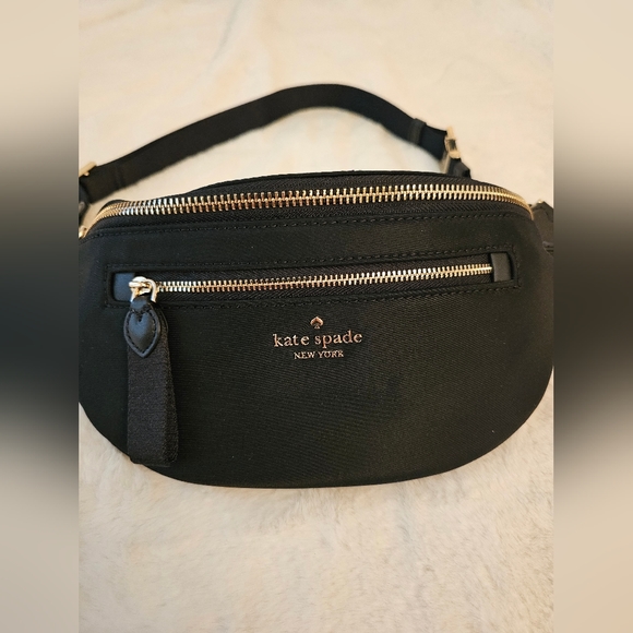 BRAND NEW! FABULOUS, CHIC, SEXY KATE SPADE FANNY PACK CHELSEA BELT BAG - Picture 2 of 10